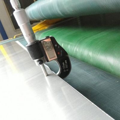 แผ่นและเพลทสแตนเลสสตีลอุตสาหกรรมทนทานต่อการกัดกร่อน ASTM 201 202 304 316 430 904L 2205 2507 ผิว 2B